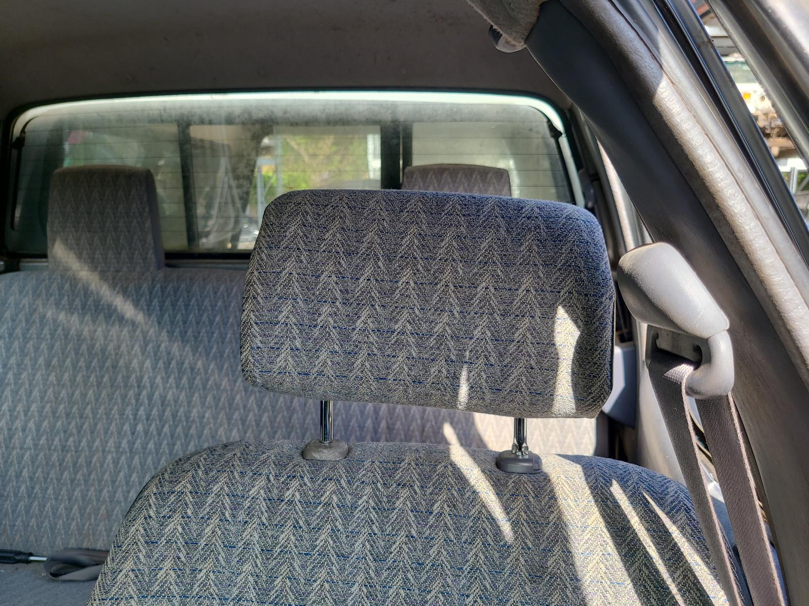 View Auto part Seatbelt/Stalk Toyota Hilux 2003