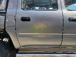 View Auto part Right Rear Door Sliding Toyota Hilux 2003