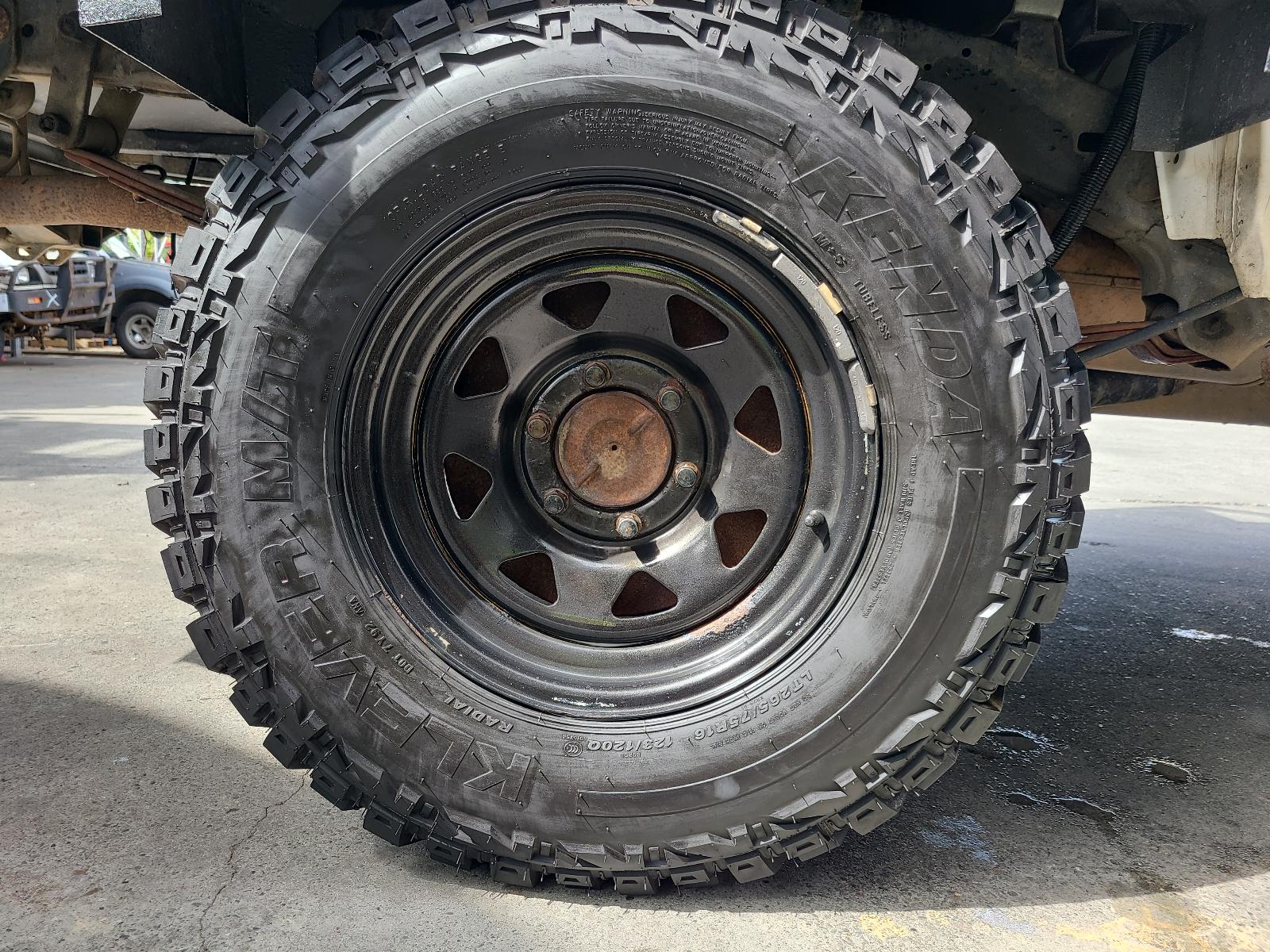 View Toyota Hilux 2013 4 Door Utility