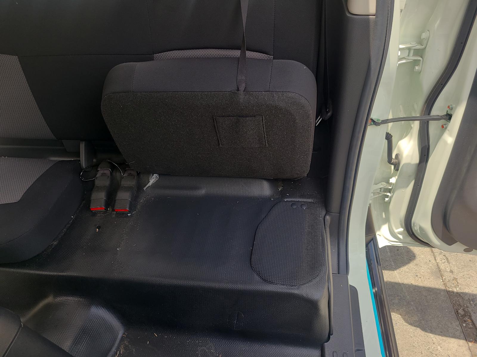 View Auto part Right Indicator/Fog/Side Mitsubishi Triton 2023