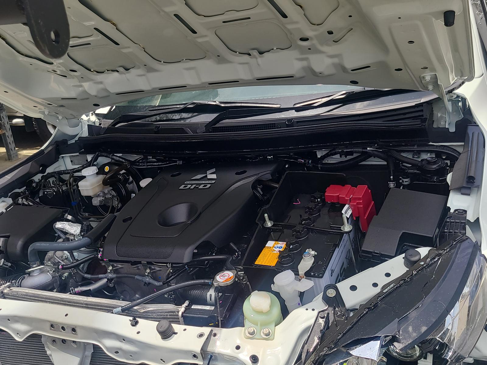 View Auto part Right Indicator/Fog/Side Mitsubishi Triton 2023