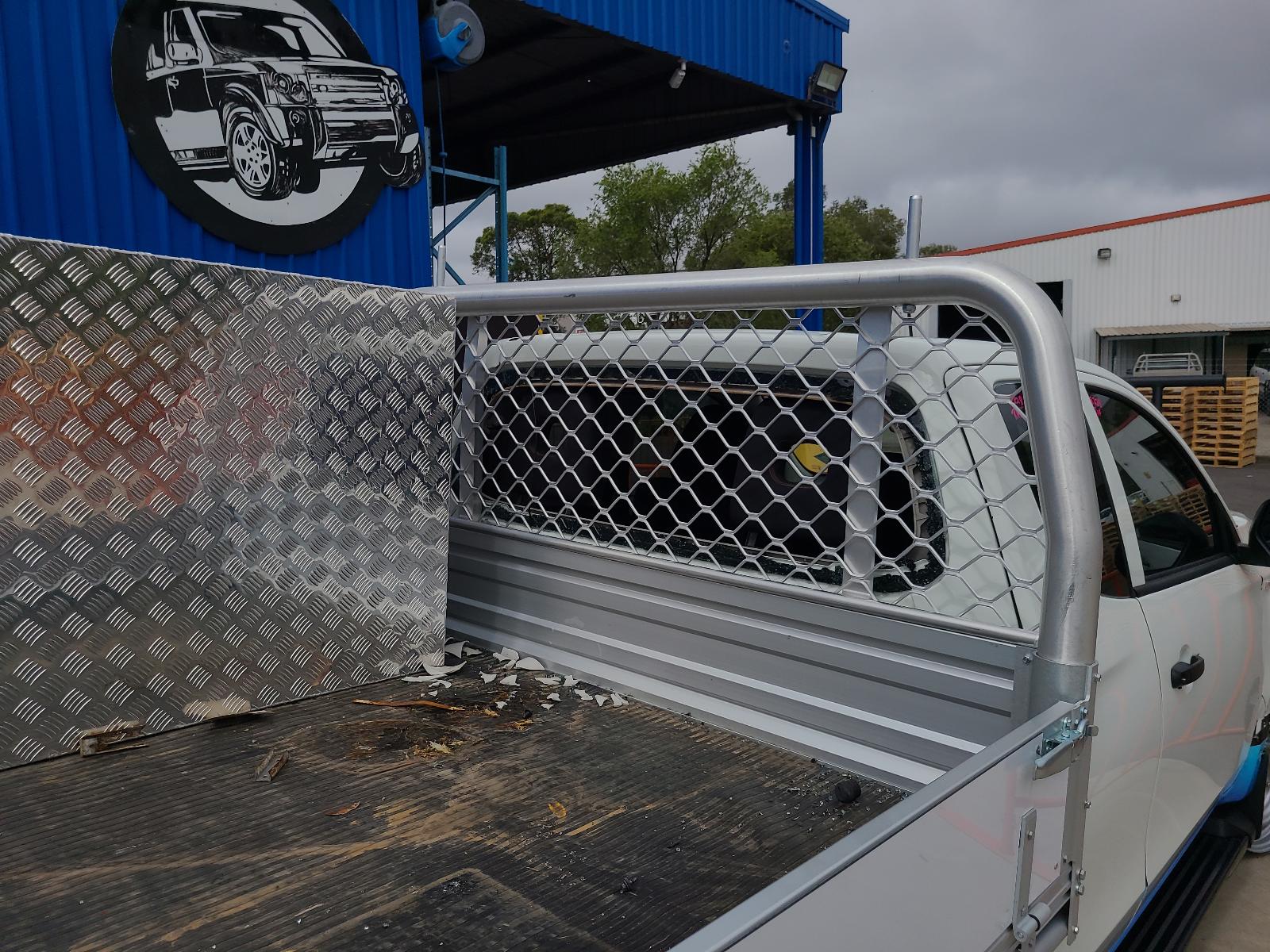 View Auto part Right Indicator/Fog/Side Mitsubishi Triton 2023