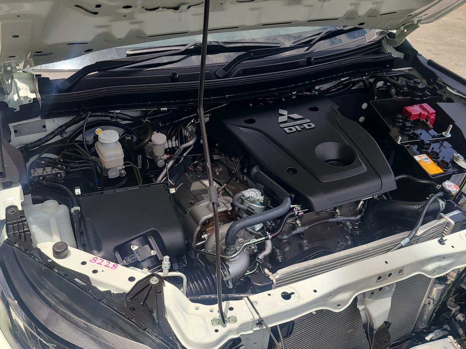 View Auto part Right Indicator/Fog/Side Mitsubishi Triton 2023