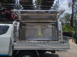 View Auto part Right Indicator/Fog/Side Mitsubishi Triton 2023