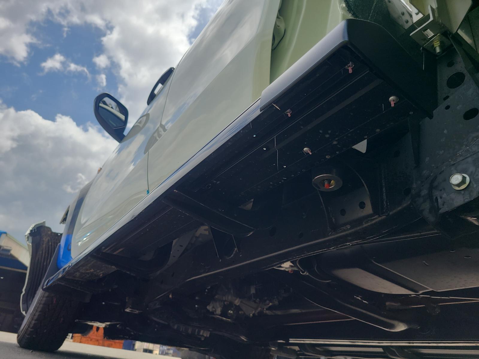 View Auto part Right Indicator/Fog/Side Mitsubishi Triton 2023