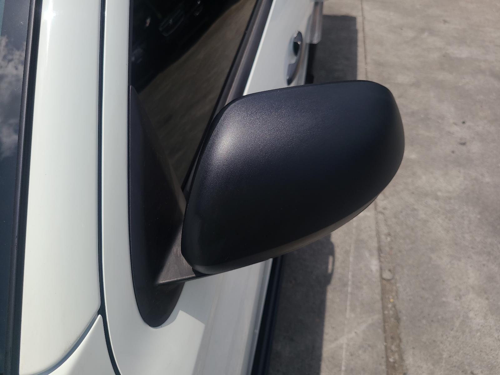 View Auto part Right Indicator/Fog/Side Mitsubishi Triton 2023