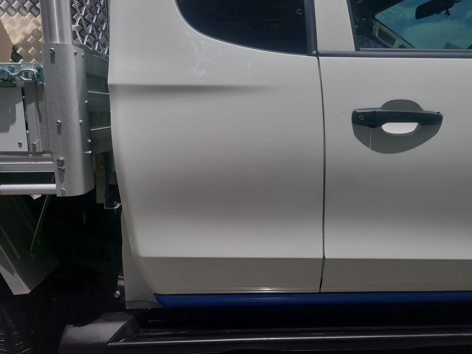 View Auto part Right Indicator/Fog/Side Mitsubishi Triton 2023