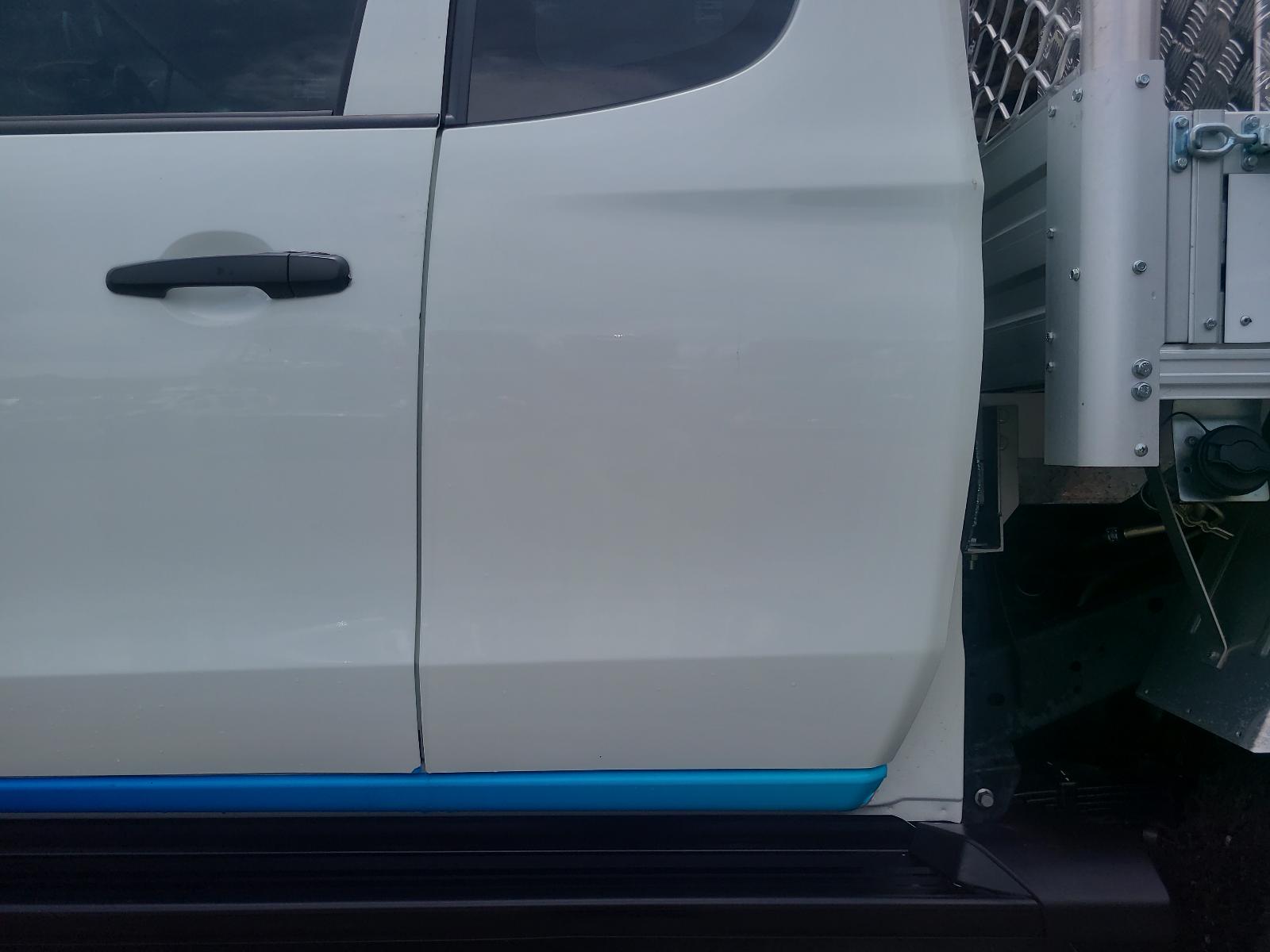 View Auto part Right Indicator/Fog/Side Mitsubishi Triton 2023