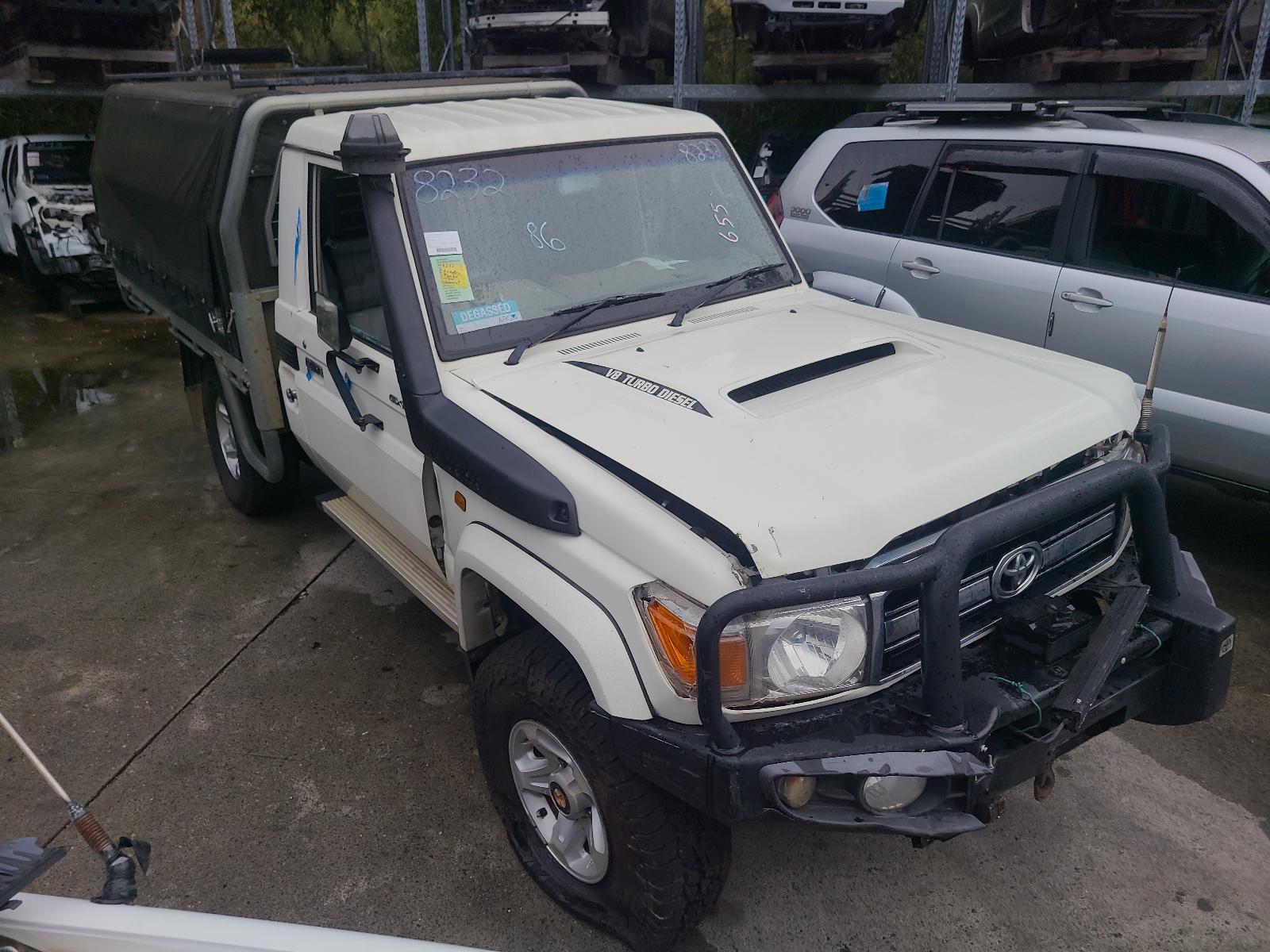 View Auto part Rear Leaf Spring Toyota Landcruiser 2014