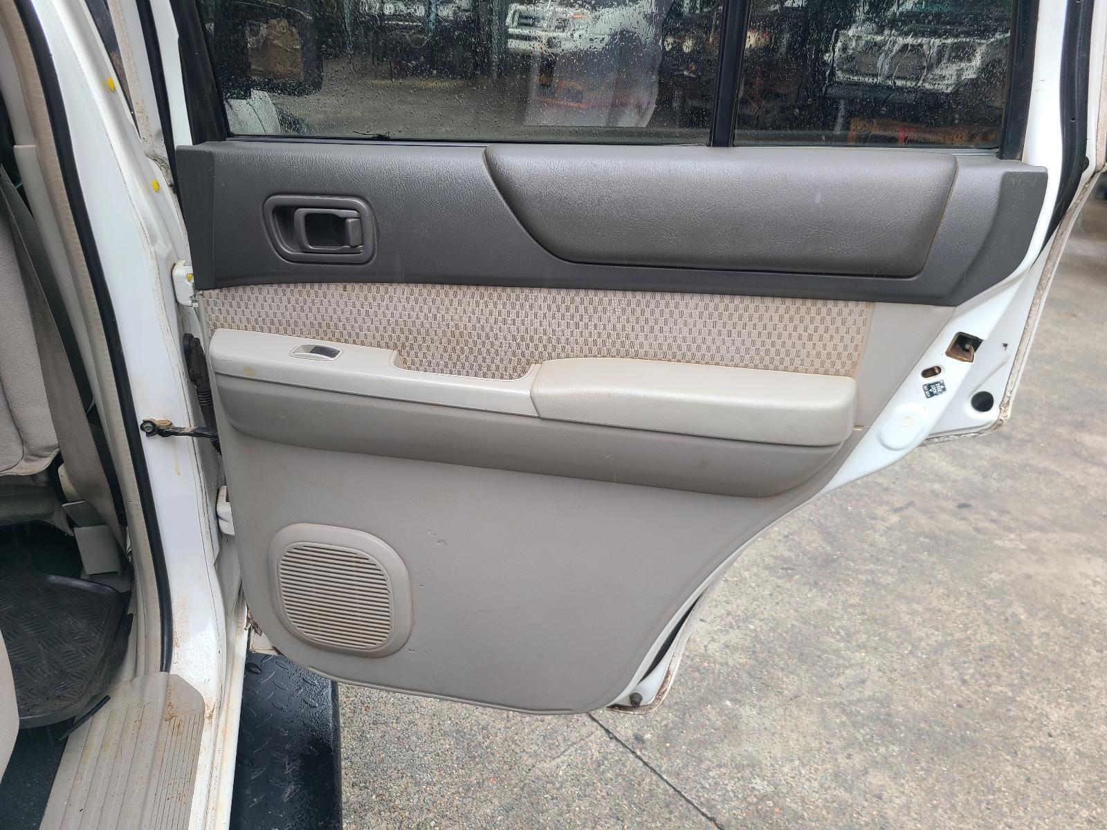 View Nissan Patrol 2004  