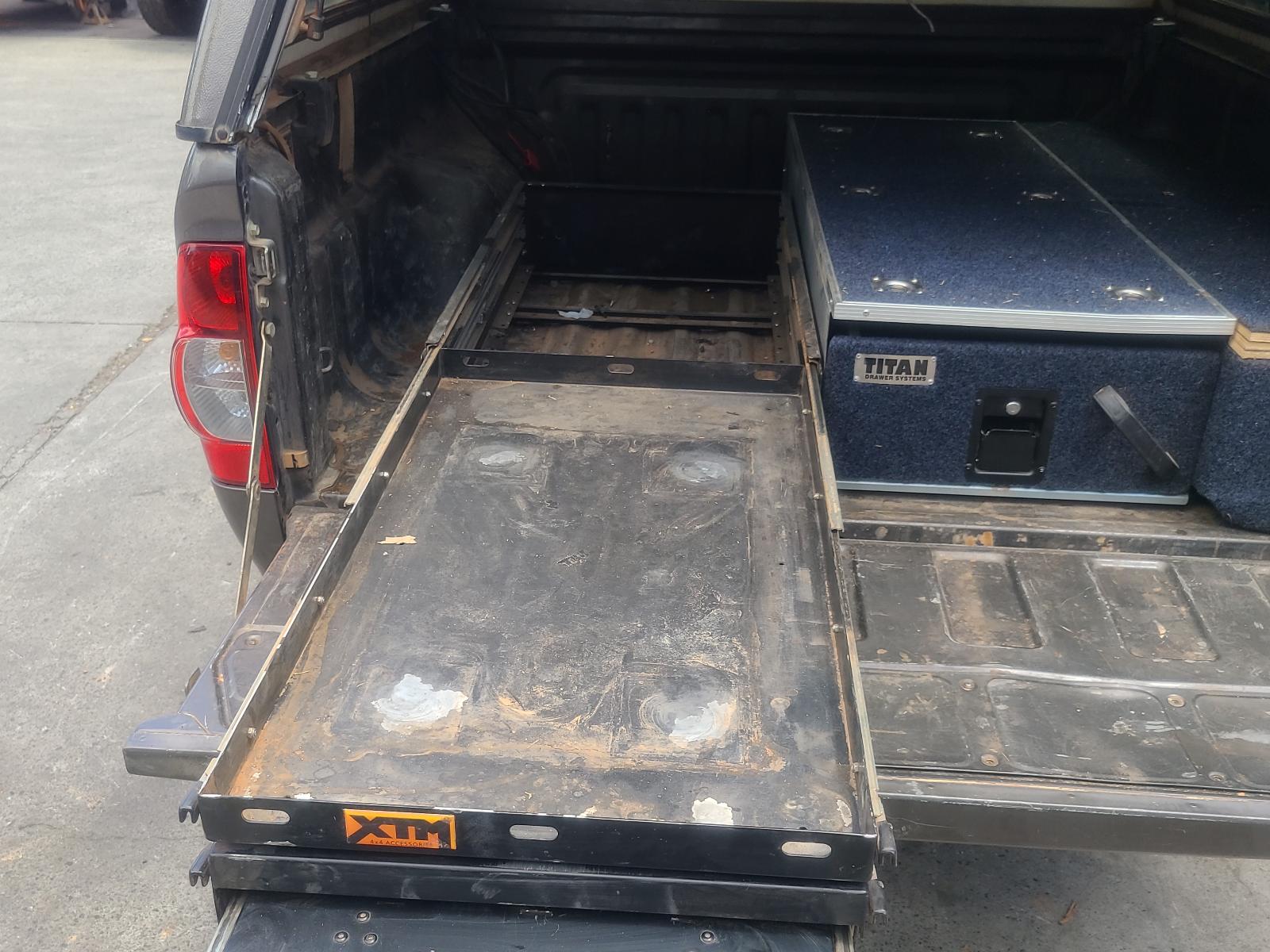 View Isuzu Dmax 2011 4 Door Utility