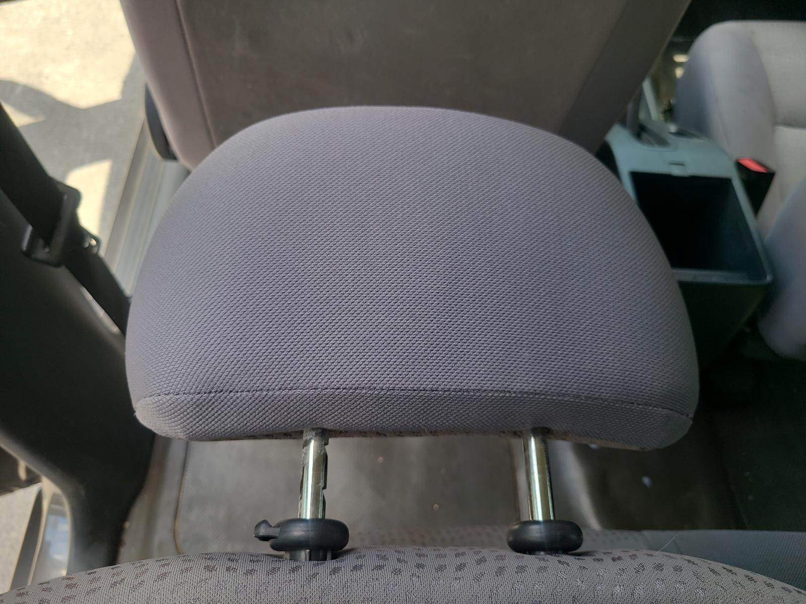 View Isuzu Dmax 2011 4 Door Utility