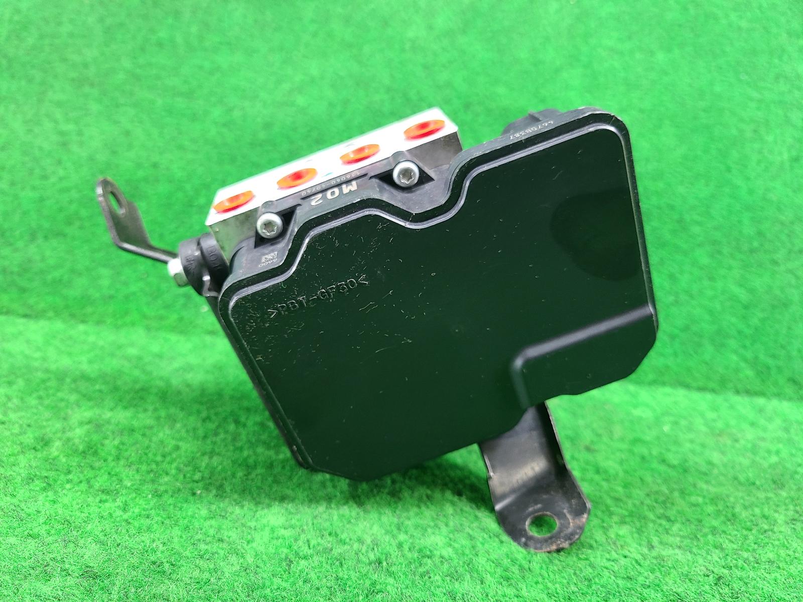 View Auto part Abs Pump/Modulator Mitsubishi Triton 2016