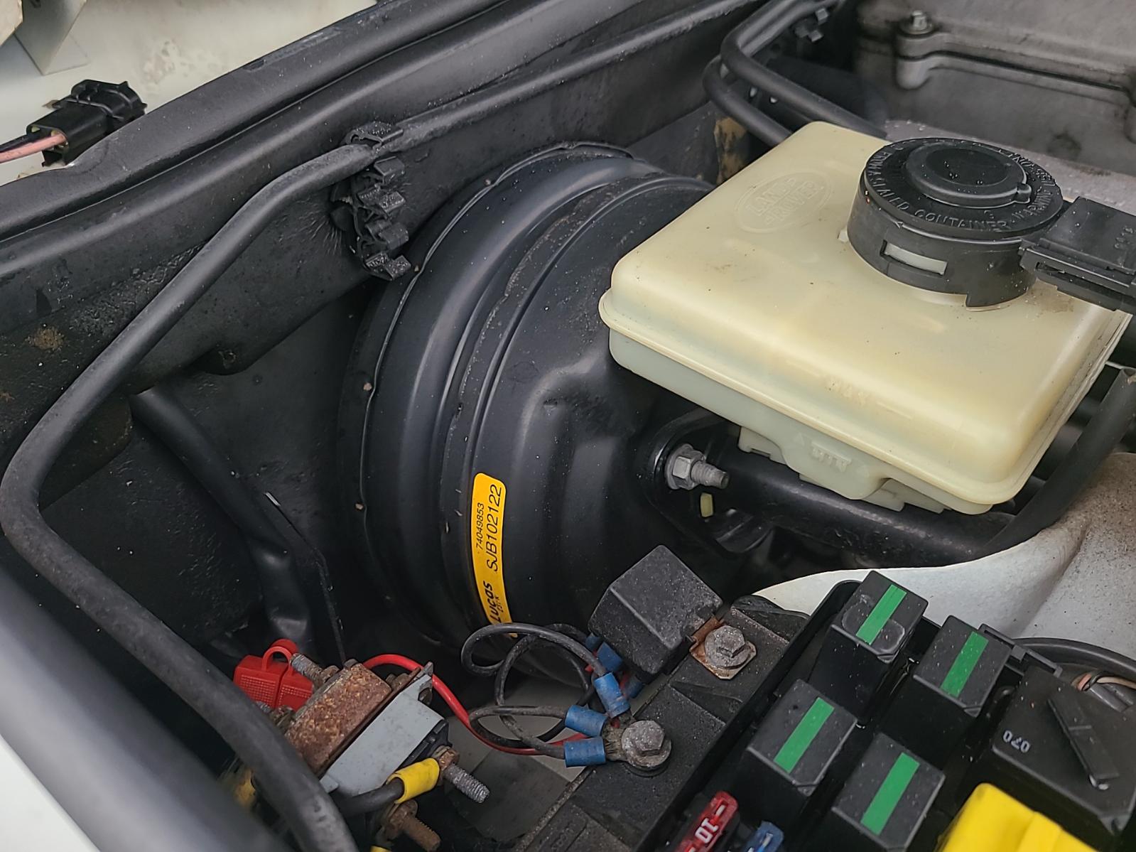 View Land Rover Discovery 2001  