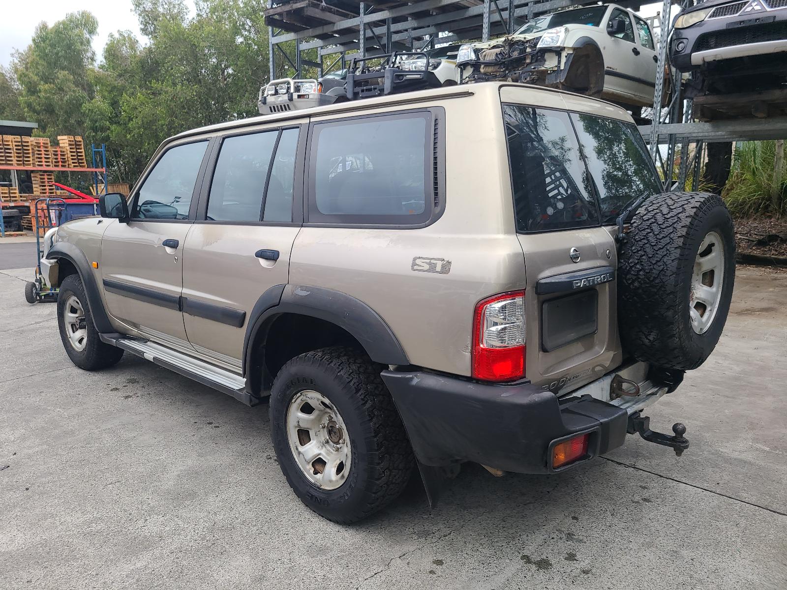 View Nissan Patrol 2004  