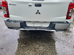 View Mitsubishi Triton 2022  
