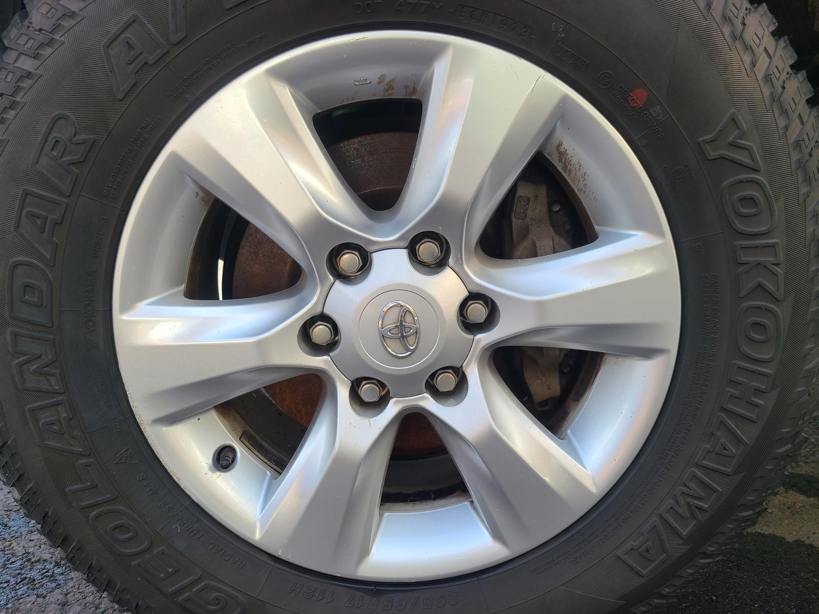 View Toyota Prado 2011 4 Door Station Wagon