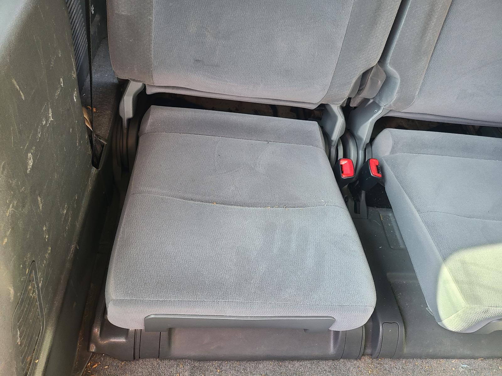 View Toyota Prado 2011 4 Door Station Wagon