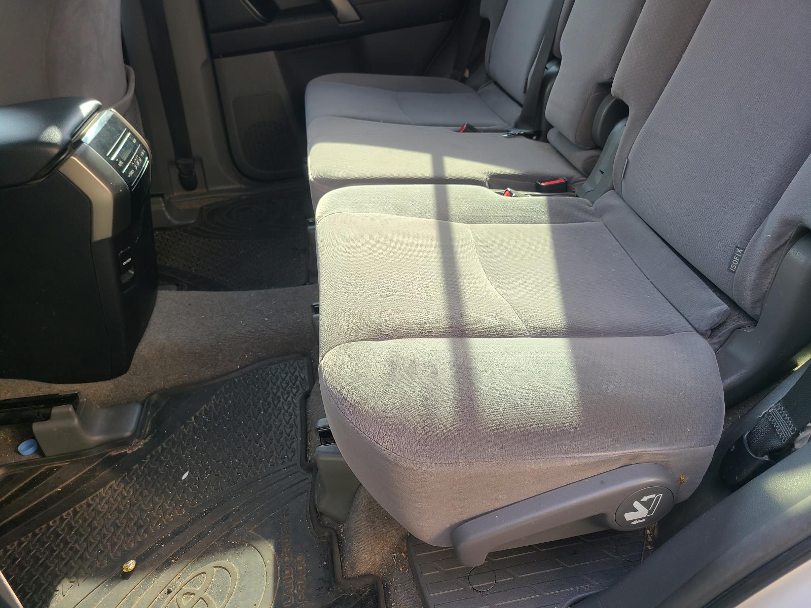 View Toyota Prado 2011 4 Door Station Wagon