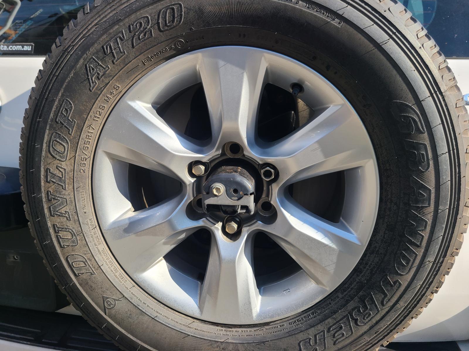 View Toyota Prado 2011 4 Door Station Wagon