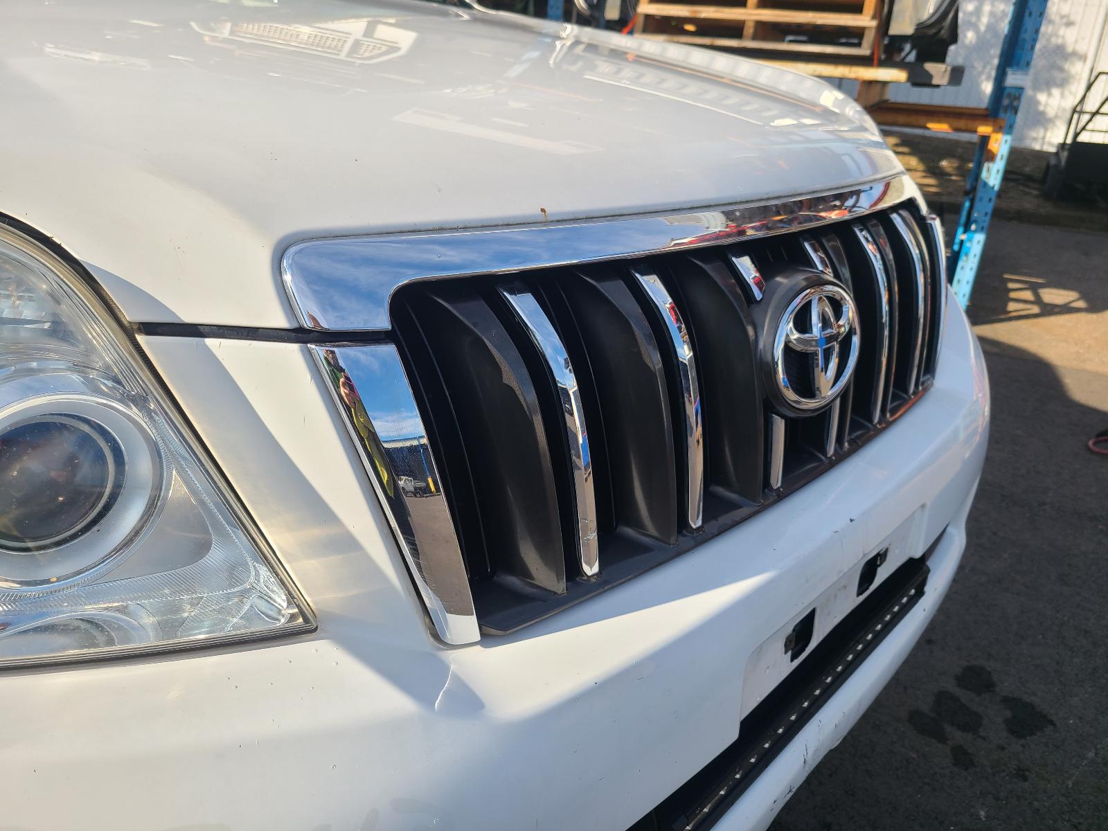 View Toyota Prado 2011 4 Door Station Wagon