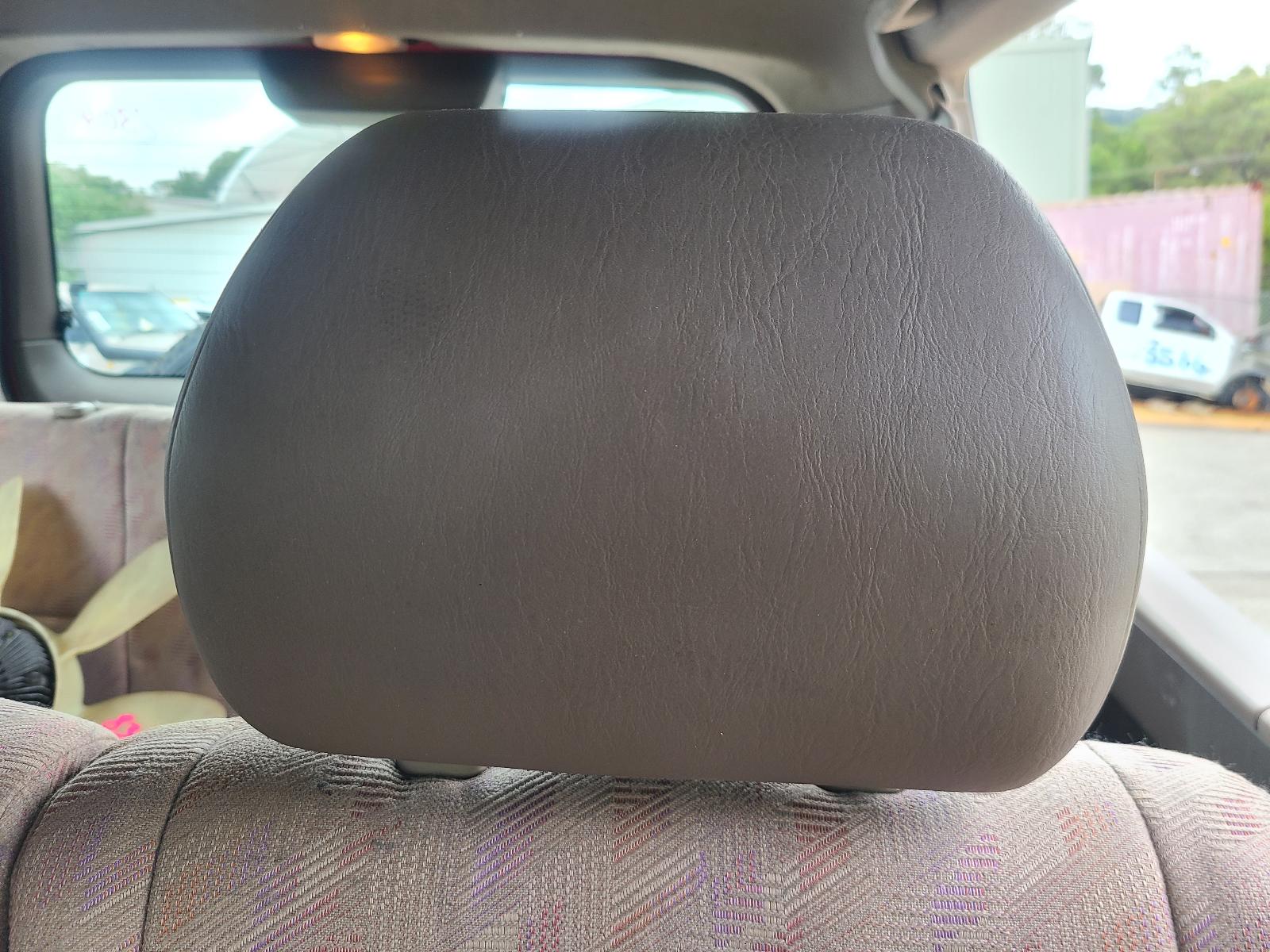 View Toyota Prado 2001  