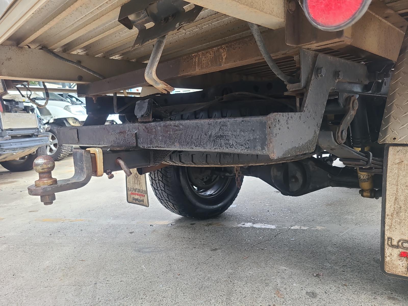 View Toyota Hilux 2001 2 Door Pickup