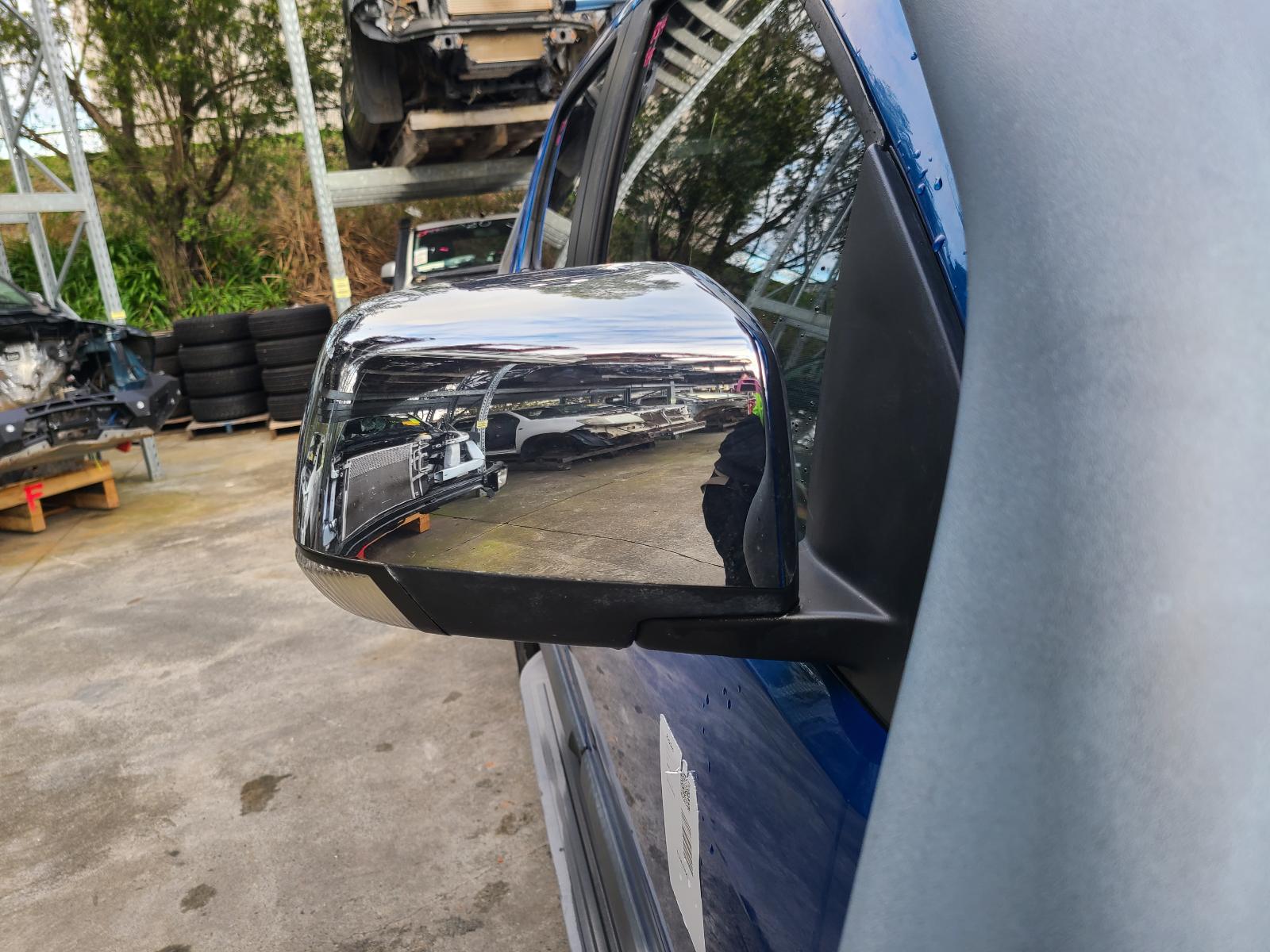 View Holden Colorado 2014 4 Door Utility