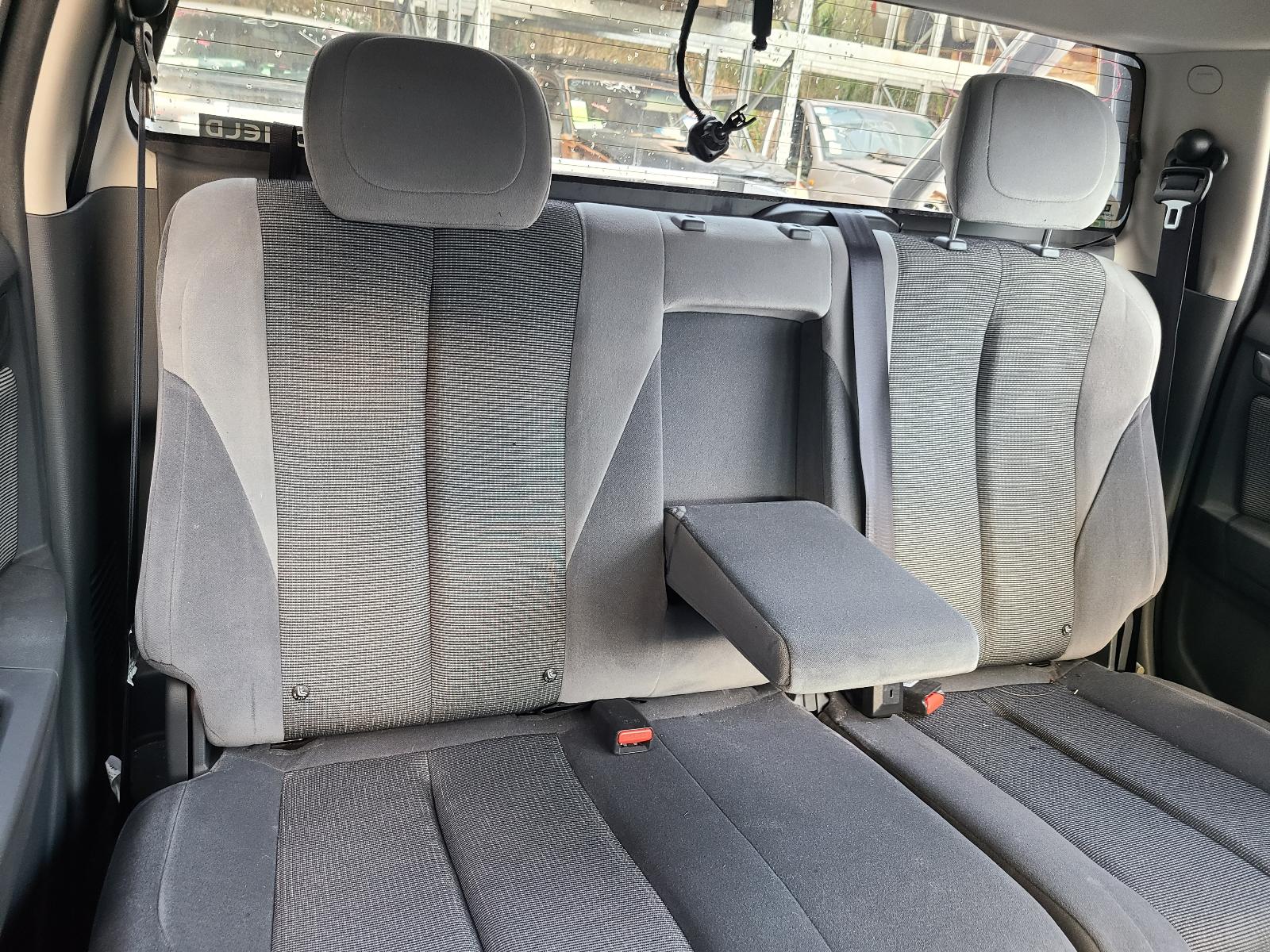 View Holden Colorado 2014 4 Door Utility