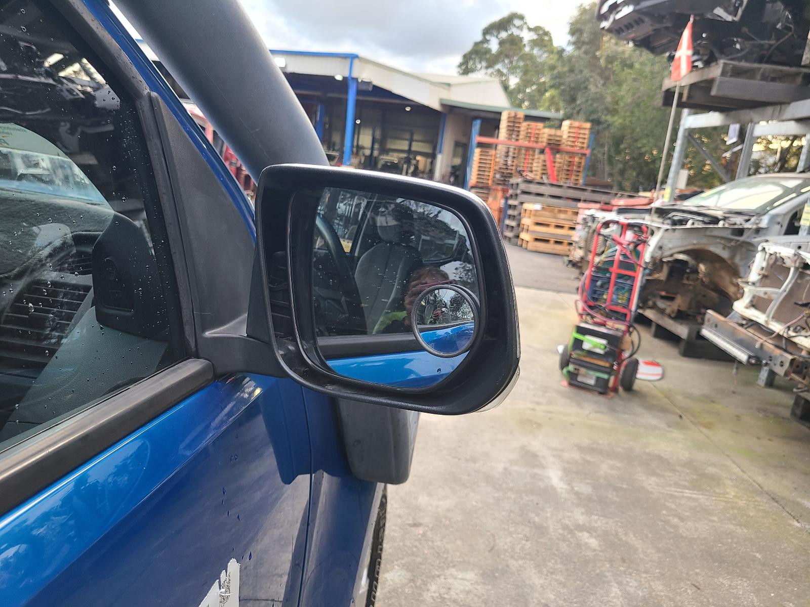 View Holden Colorado 2014 4 Door Utility