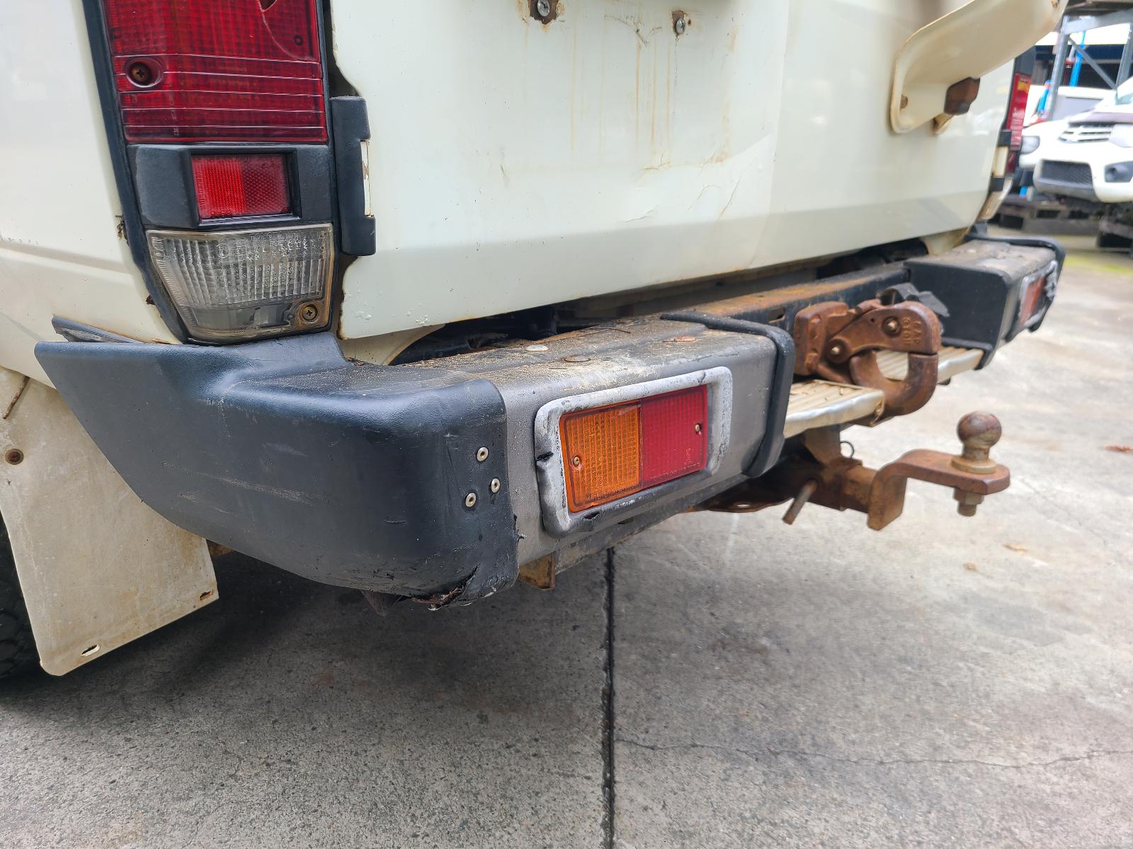 View Toyota Landcruiser 2003 2 Door Station Wagon