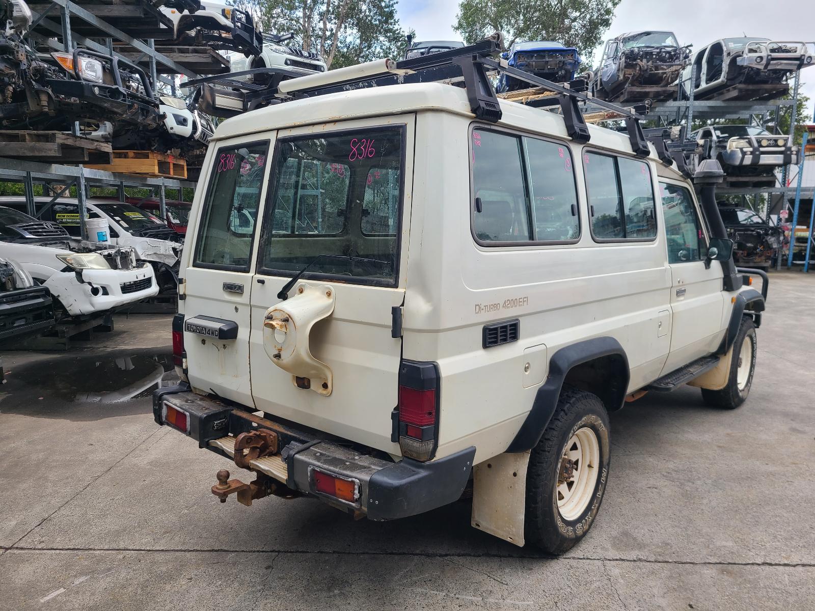 View Toyota Landcruiser 2003 2 Door Station Wagon