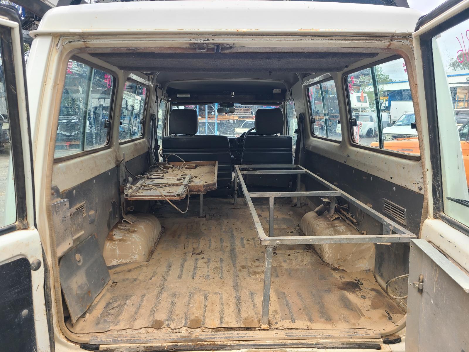 View Toyota Landcruiser 2003 2 Door Station Wagon