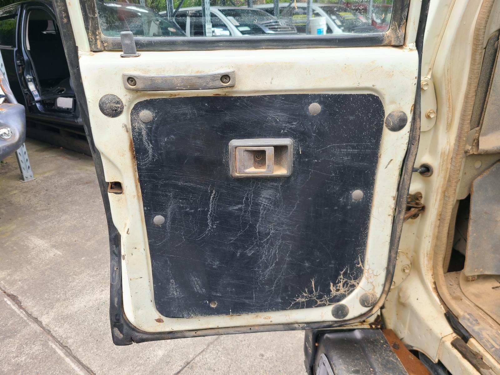 View Toyota Landcruiser 2003 2 Door Station Wagon