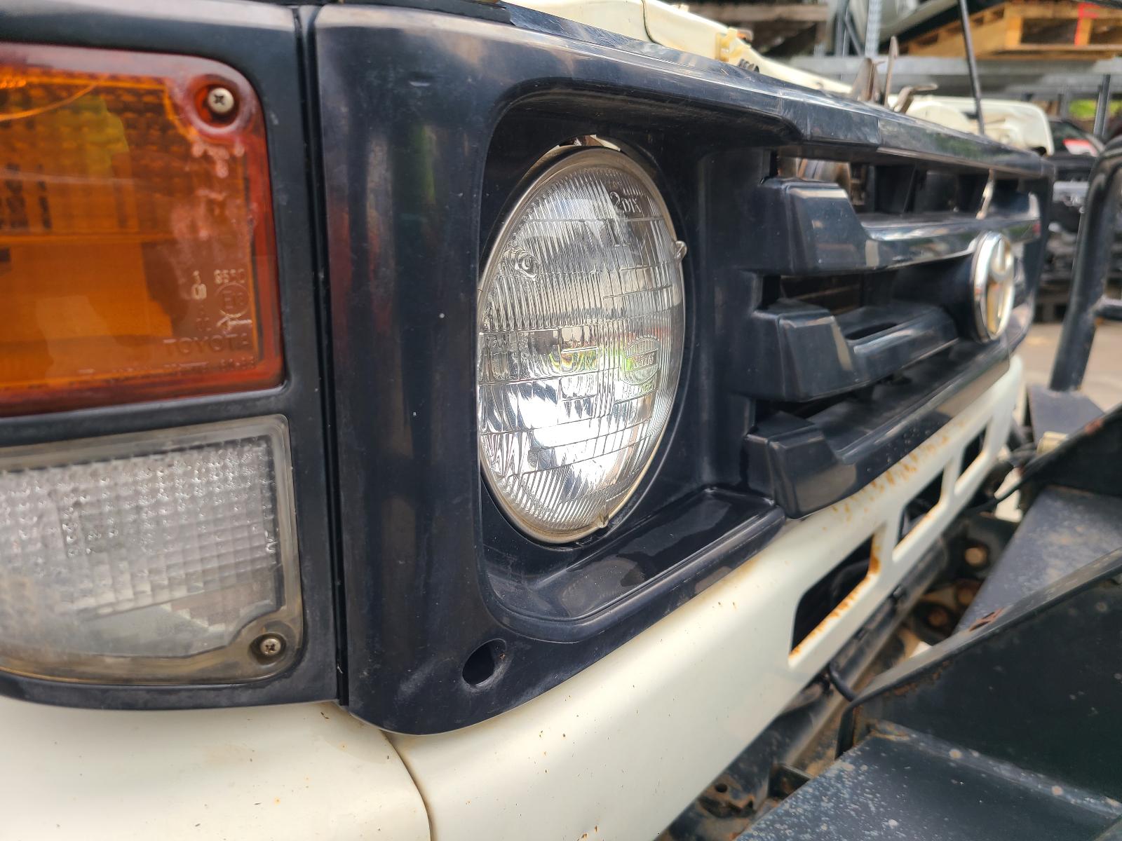 View Toyota Landcruiser 2003 2 Door Station Wagon