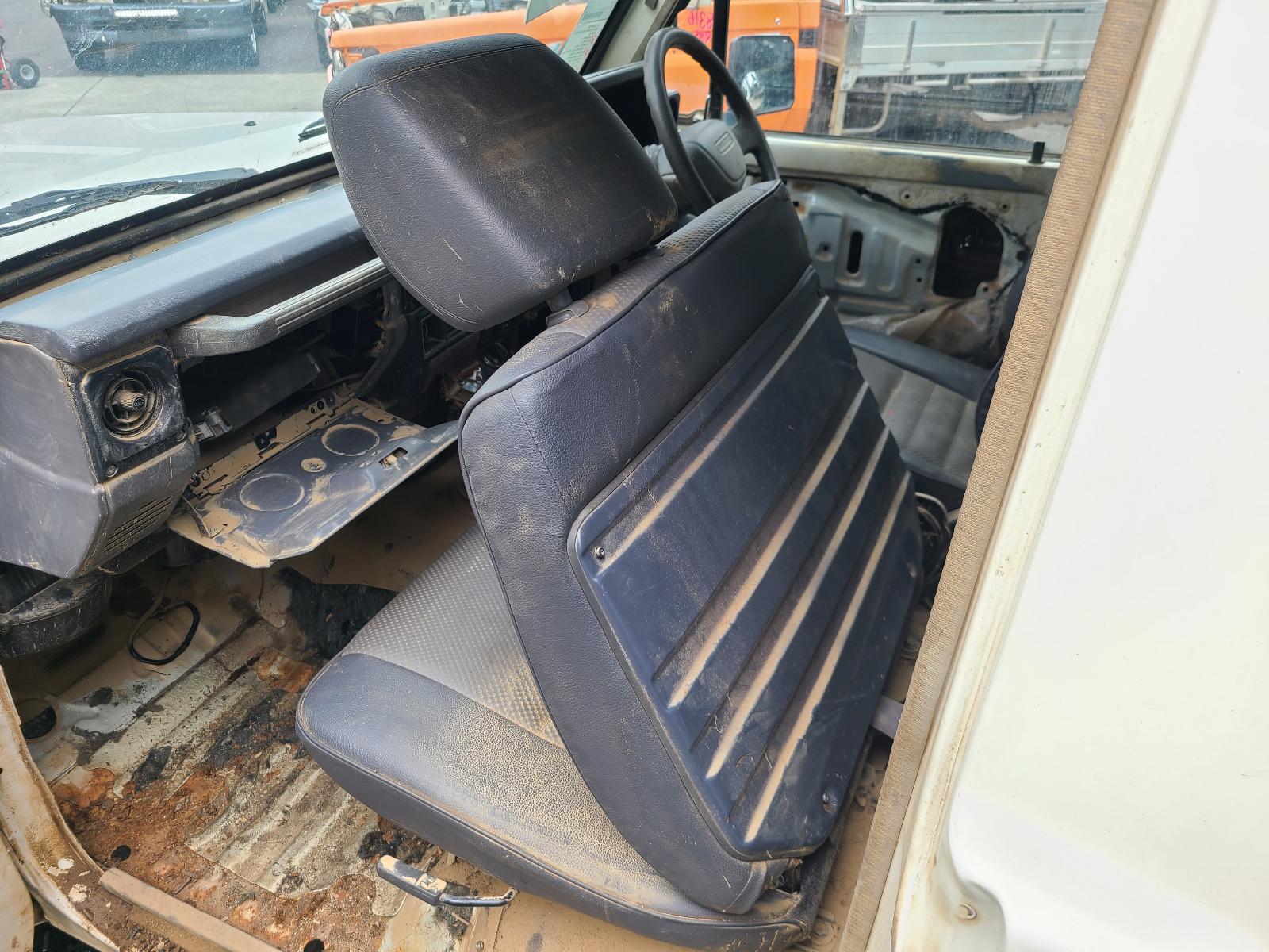 View Toyota Landcruiser 2003 2 Door Station Wagon