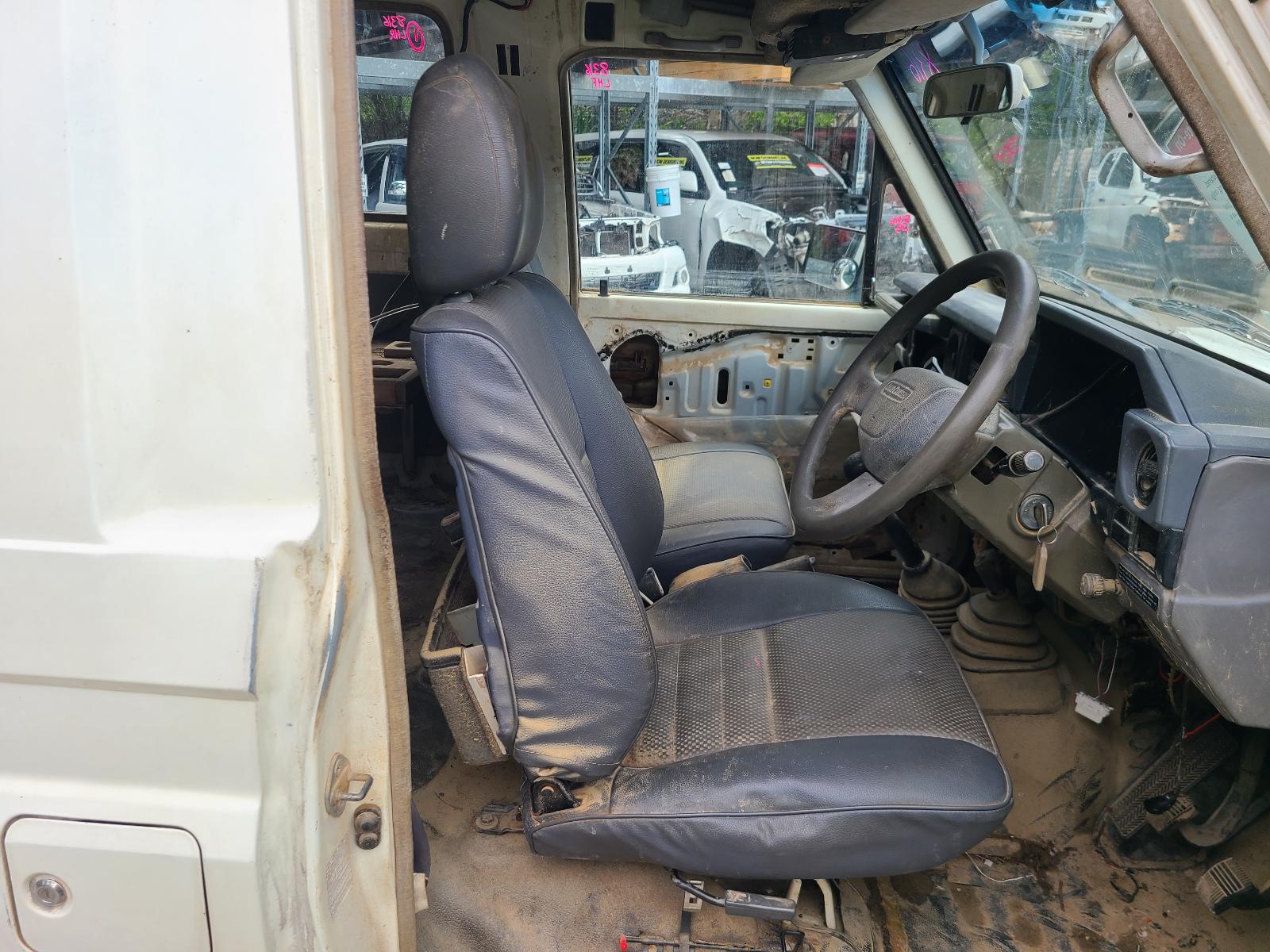 View Toyota Landcruiser 2003 2 Door Station Wagon