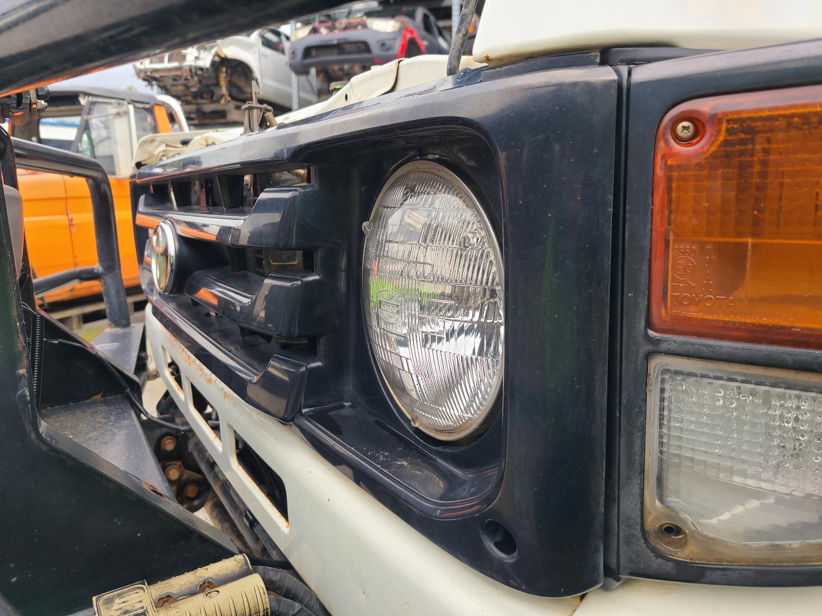 View Toyota Landcruiser 2003 2 Door Station Wagon