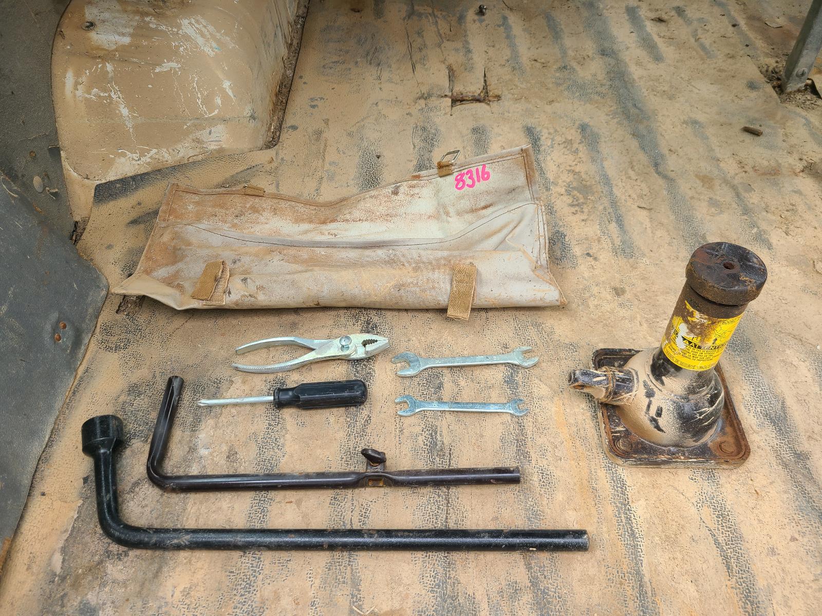 View Toyota Landcruiser 2003 2 Door Station Wagon