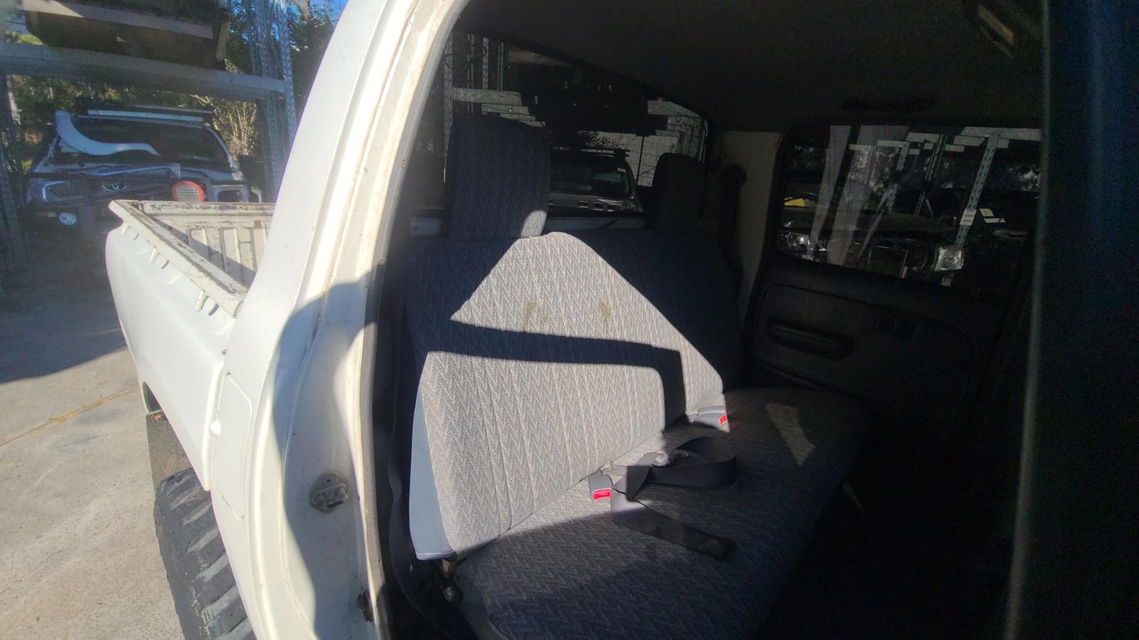 View Toyota Hilux 1998 4 Door Utility