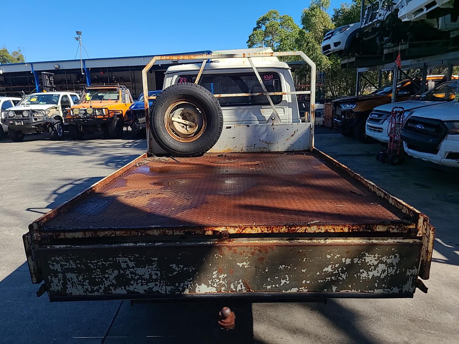 View Toyota Landcruiser 1986 2 Door Utility