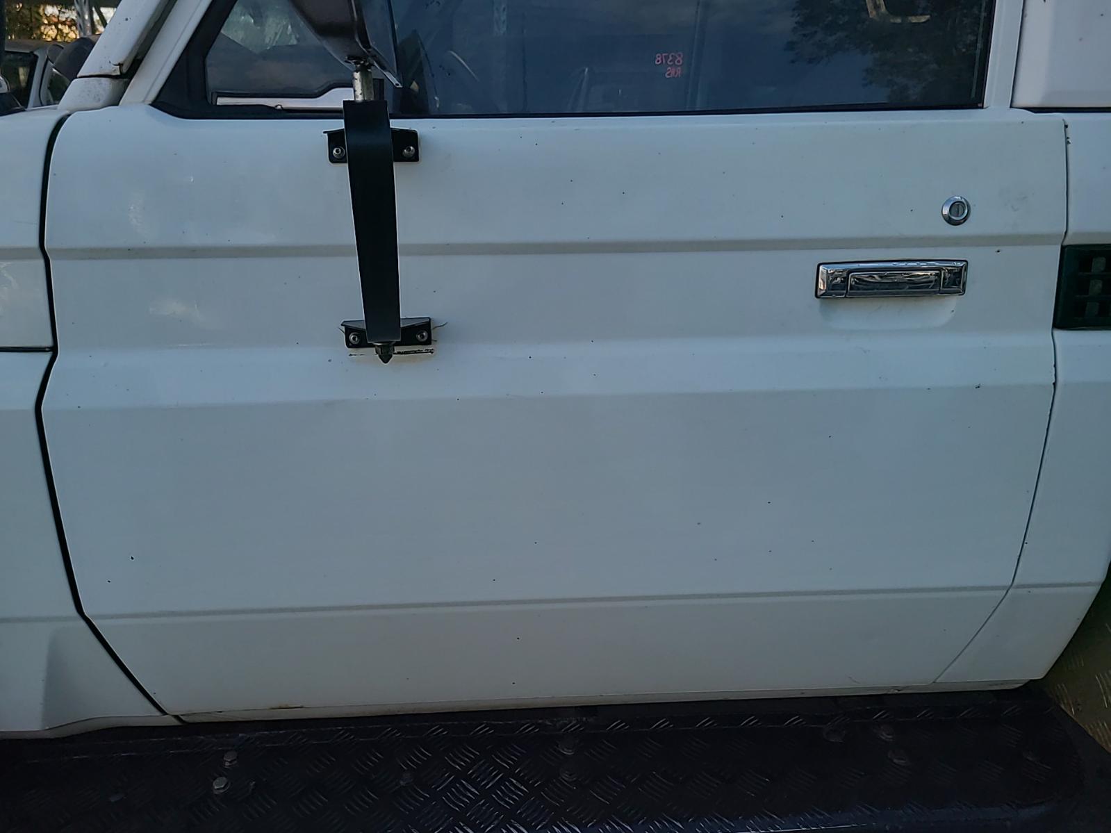View Toyota Landcruiser 1995 2 Door Utility