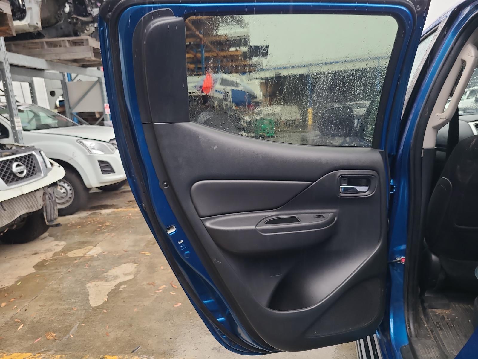 View Mitsubishi Triton 2022  