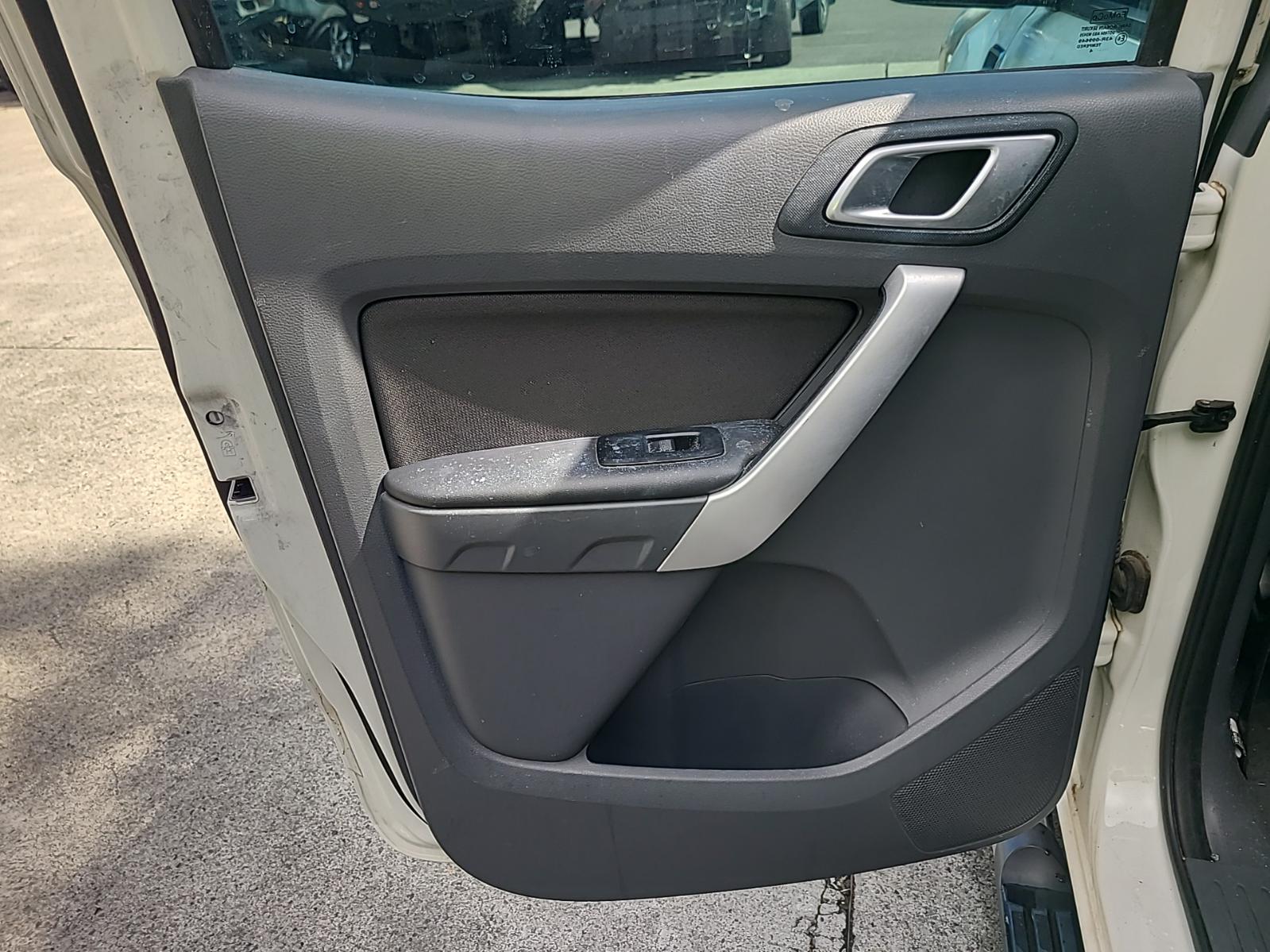View Ford Ranger 2014 4 Door Utility