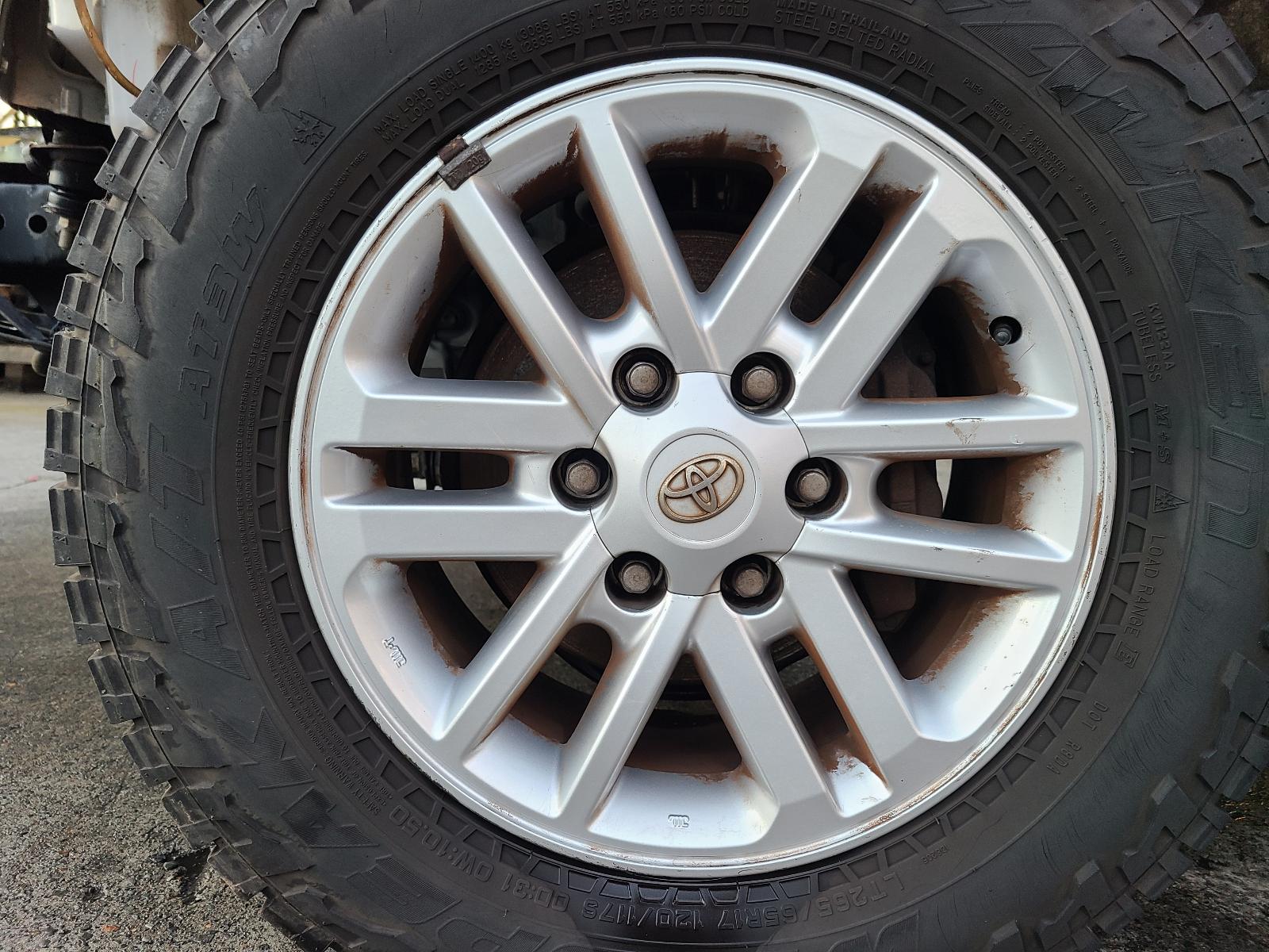 View Toyota Hilux 2013 4 Door Utility