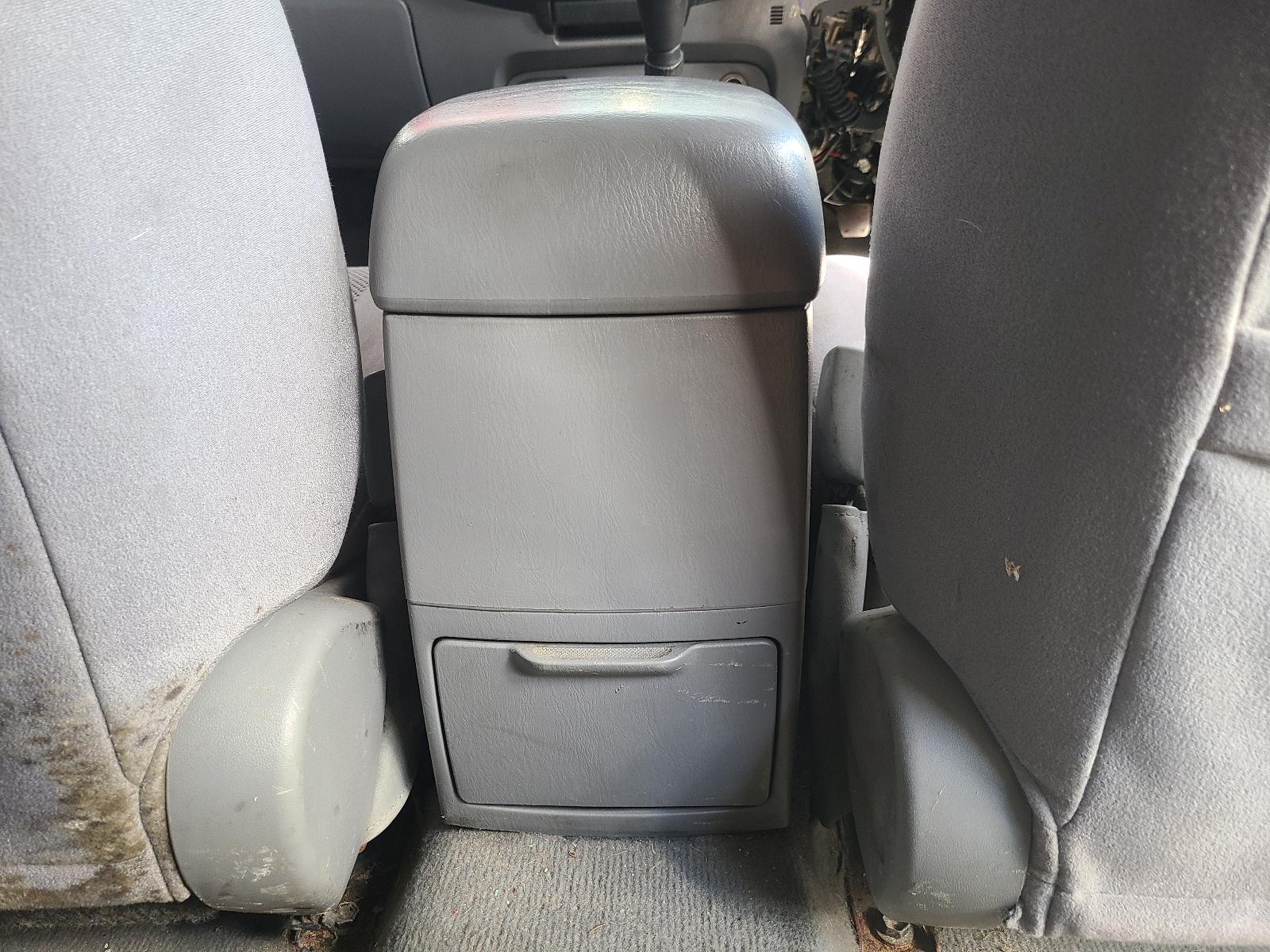 View Toyota Hilux 2006 4 Door Utility