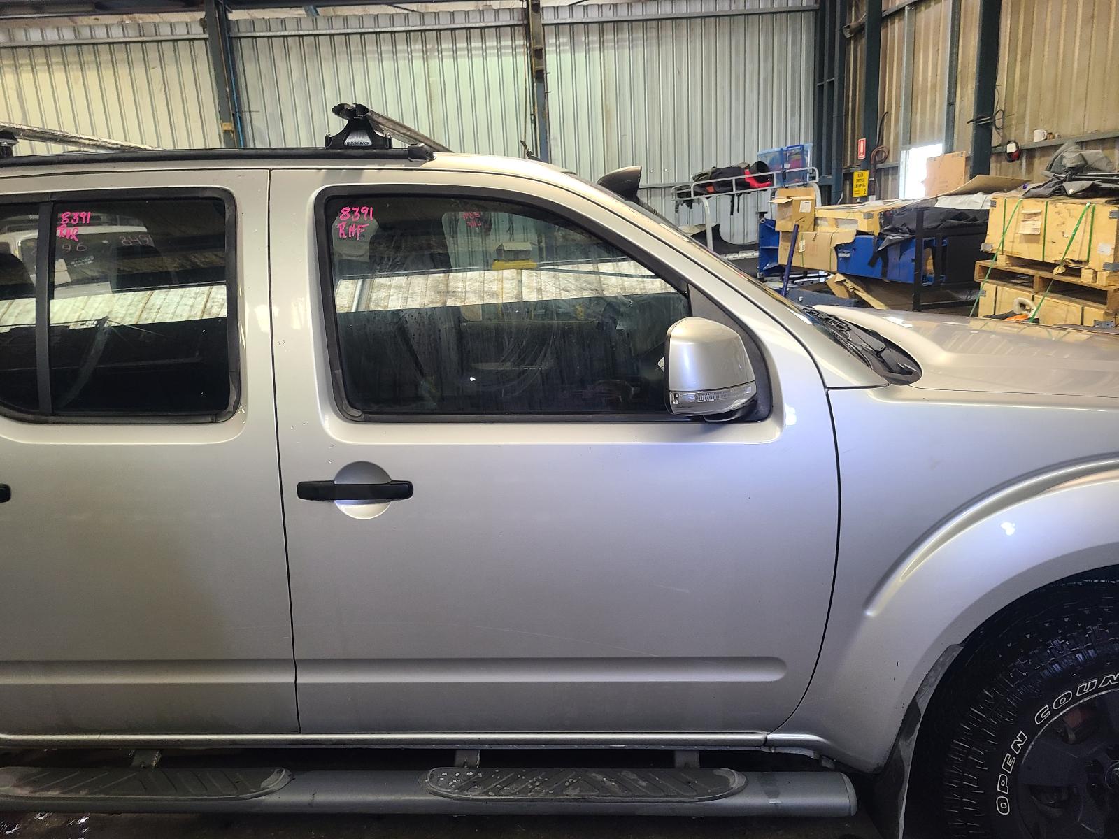 View Auto part Front Bumper Nissan Navara 2013