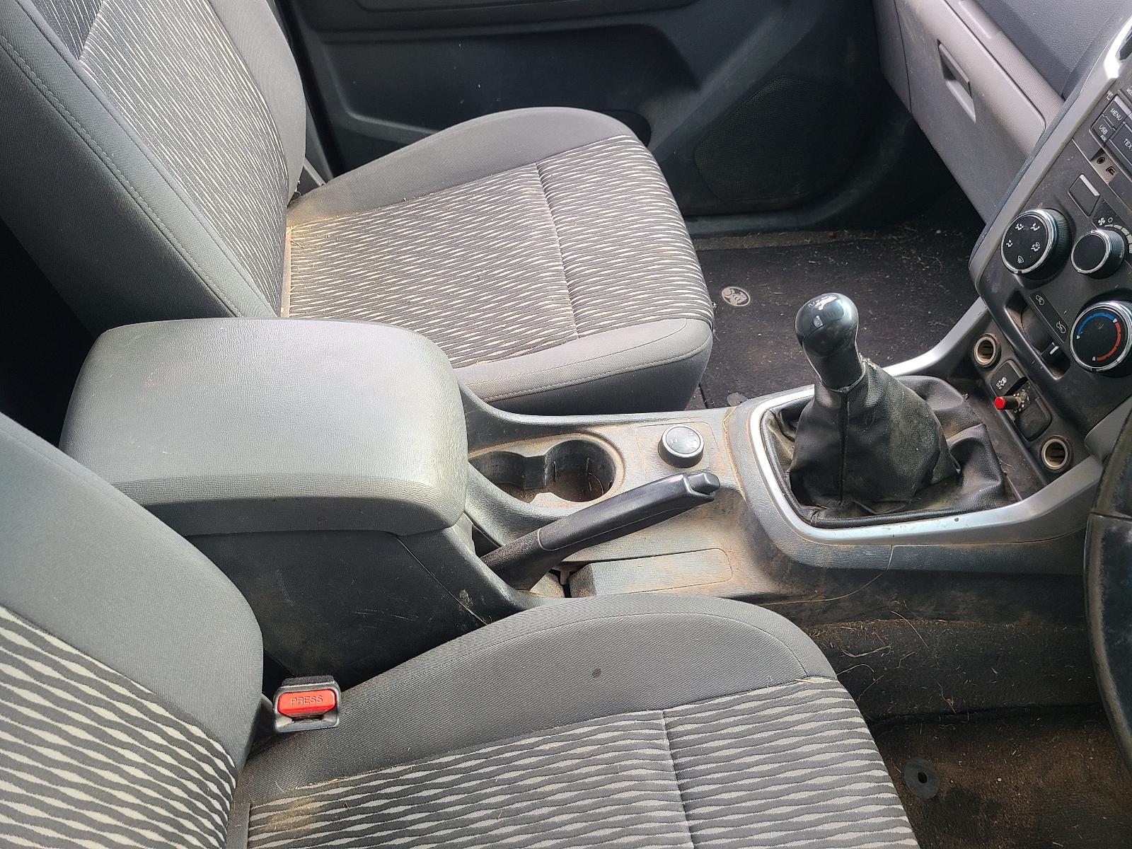 View Holden Colorado 2012 2 Door Pickup