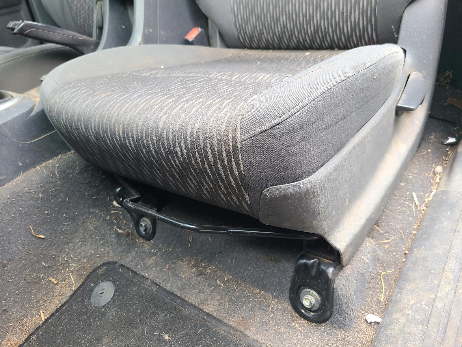 View Holden Colorado 2012 2 Door Pickup
