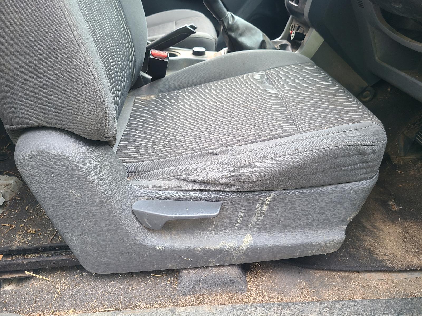 View Holden Colorado 2012 2 Door Pickup